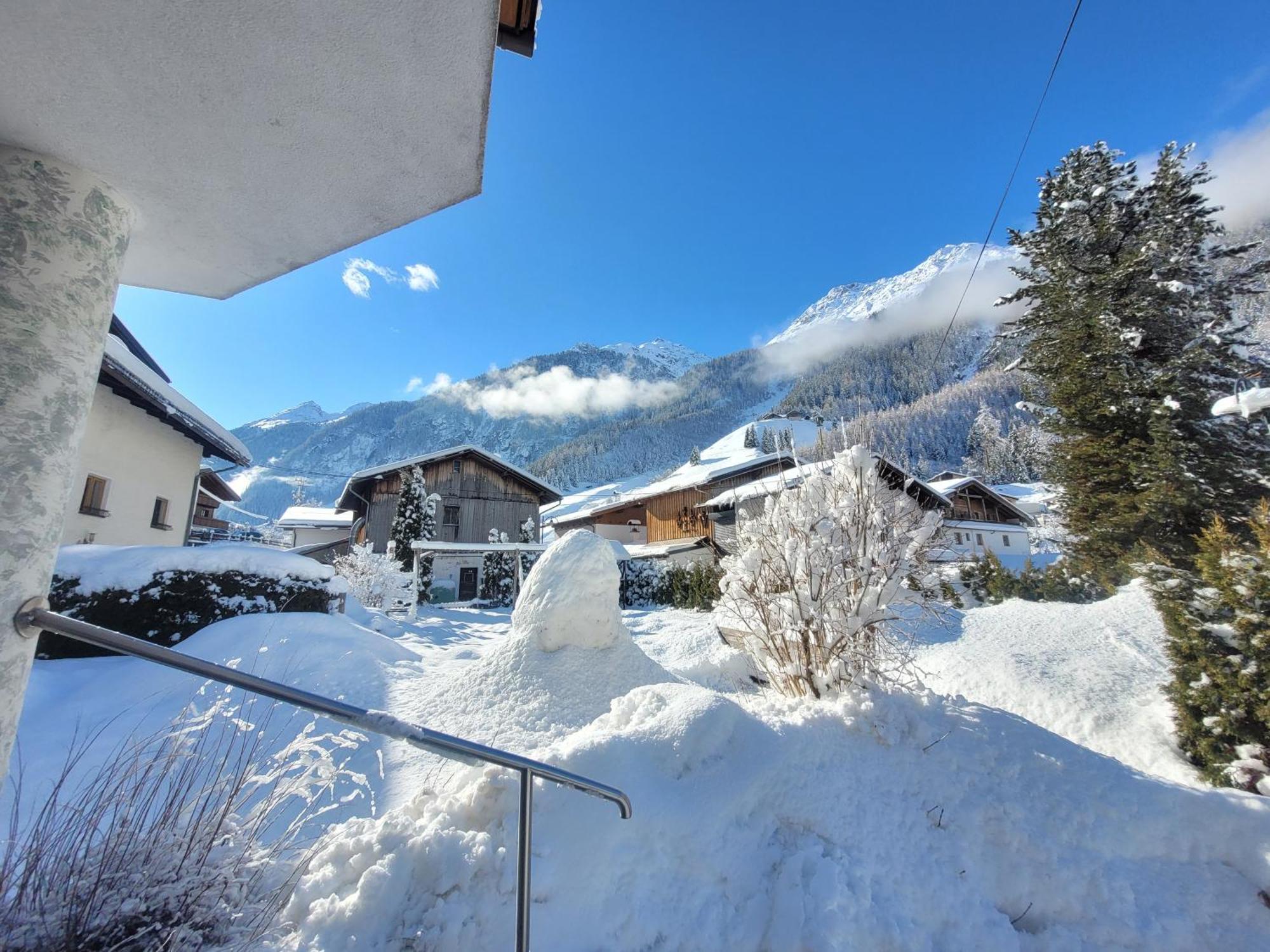 Haus Gfall Kaunertal Exterior photo