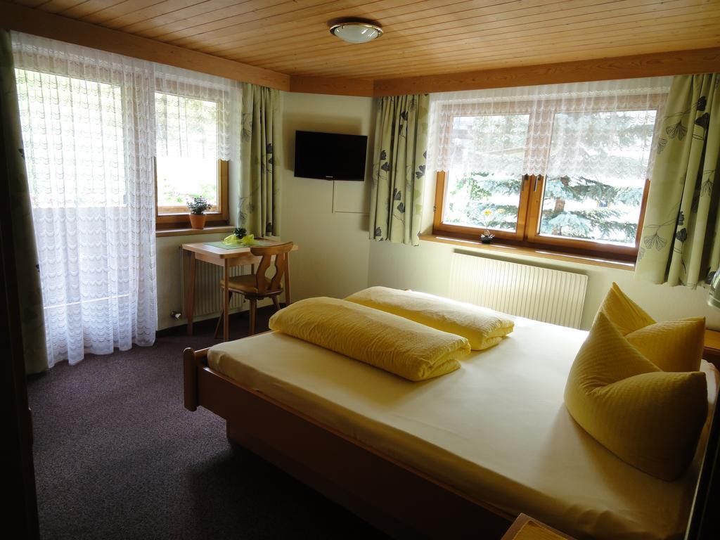 Haus Gfall Kaunertal Exterior photo